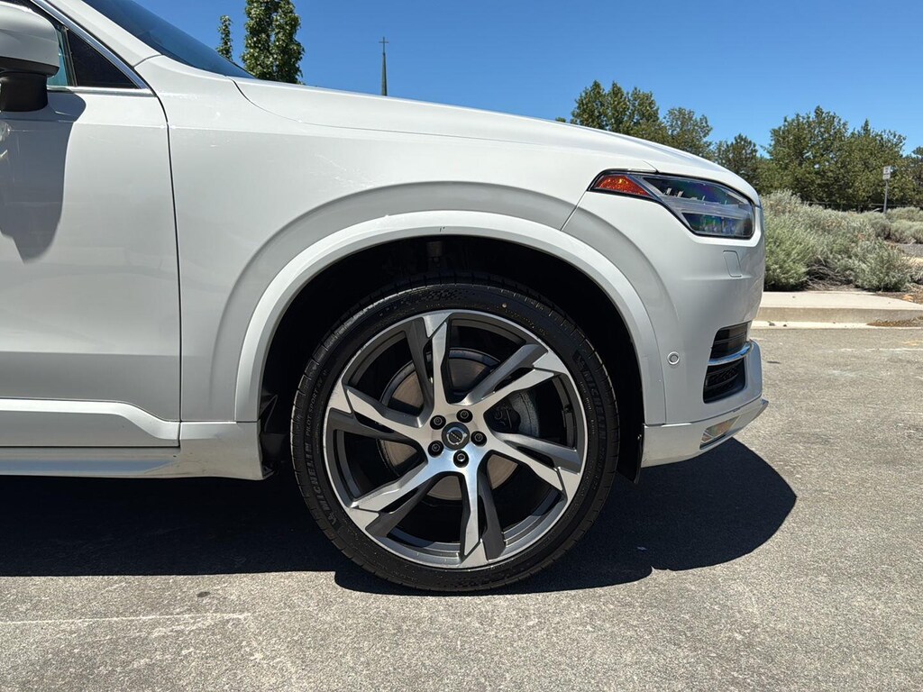 Used 2018 Volvo XC90 Momentum SUV