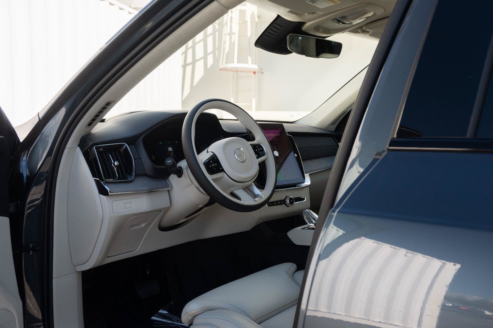 2026 Volvo XC90 Ultra - Photo 28