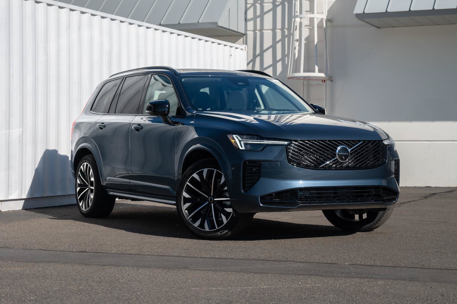 2026 Volvo XC90 Ultra - Photo 10