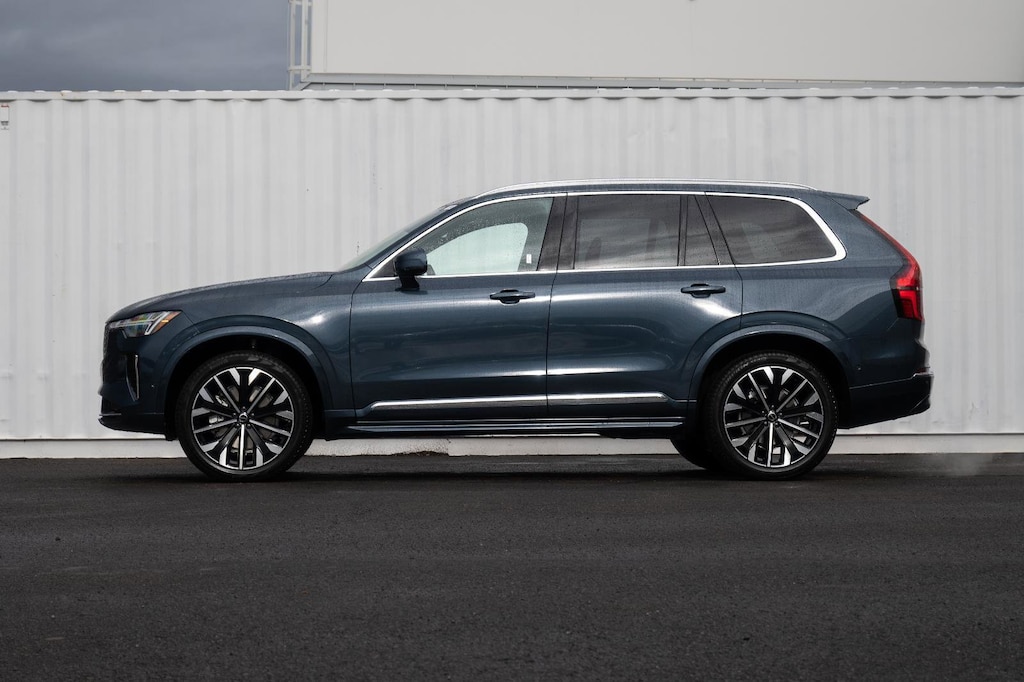 New 2026 Volvo XC90 B6 Plus 6-Seater SUV