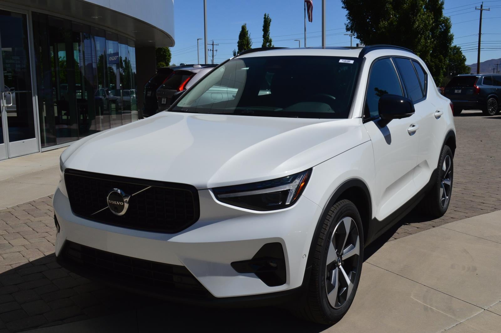 2026 Volvo XC40