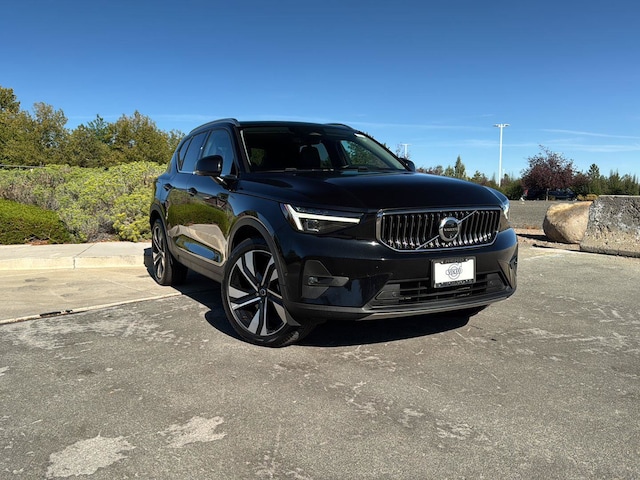 Used 2024 Volvo XC40 Ultimate Bright Theme SUV Reno, NV