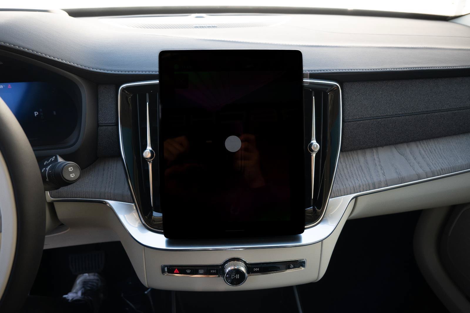 2026 Volvo XC90 Ultra - Photo 20