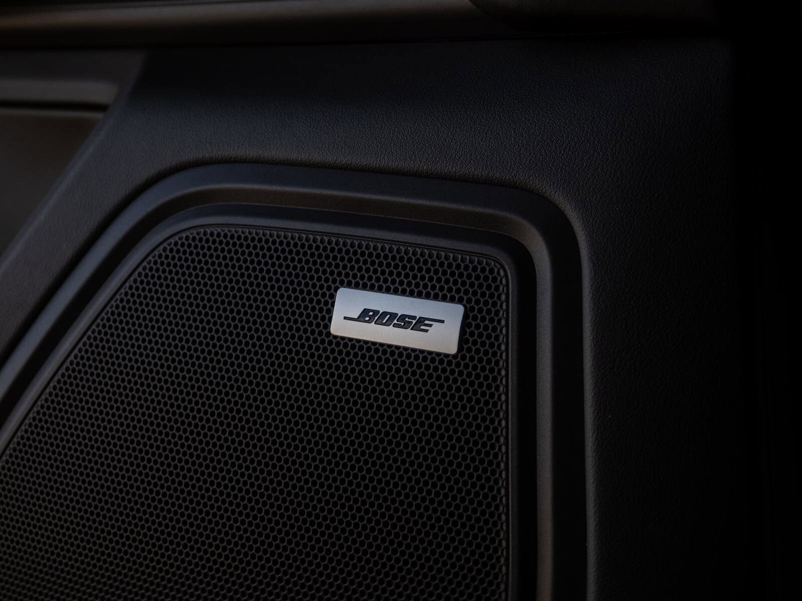 2025 Porsche Macan Base - Photo 18