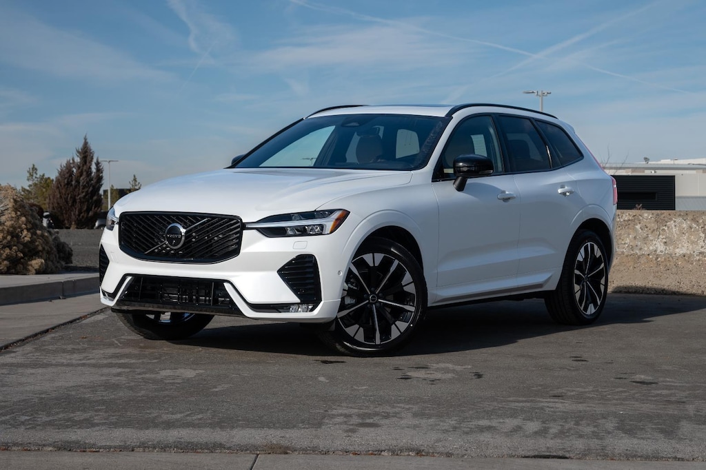 New 2026 Volvo XC60 B5 Plus SUV