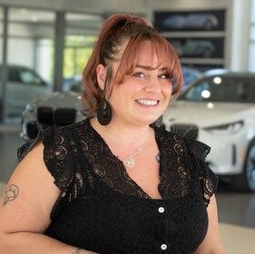 Staff member Donna Dickinson from ID_c1d2c7