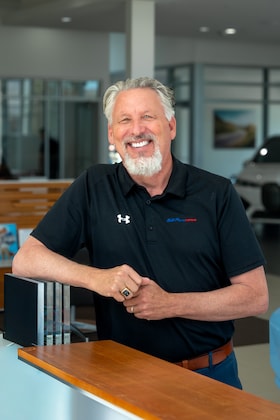 Staff member Scott Armstrong from 190cb5a693e2