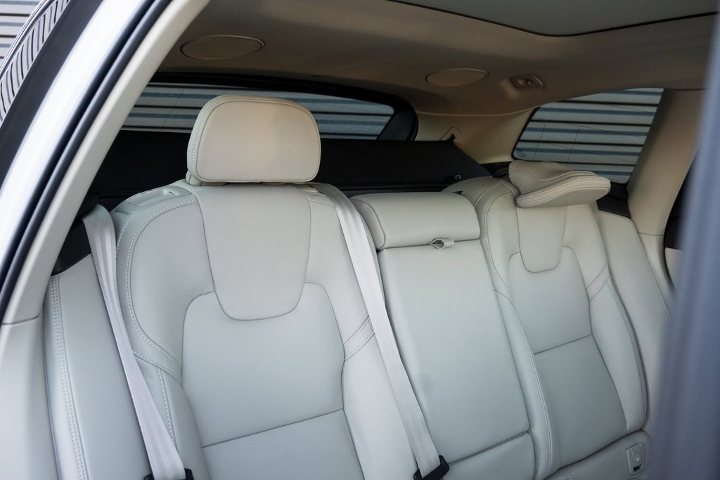 2026 Volvo XC60 Ultra - Photo 29