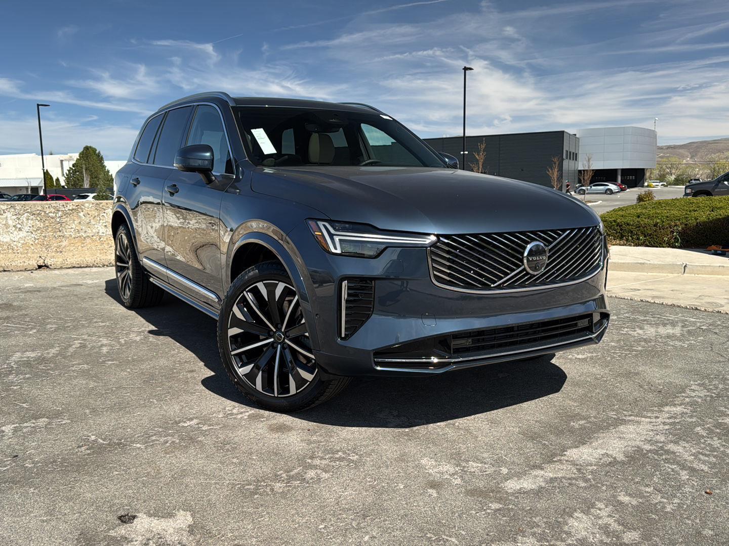 2026 Volvo XC90 B6 Plus Bright 7-Seater 4WD's photo