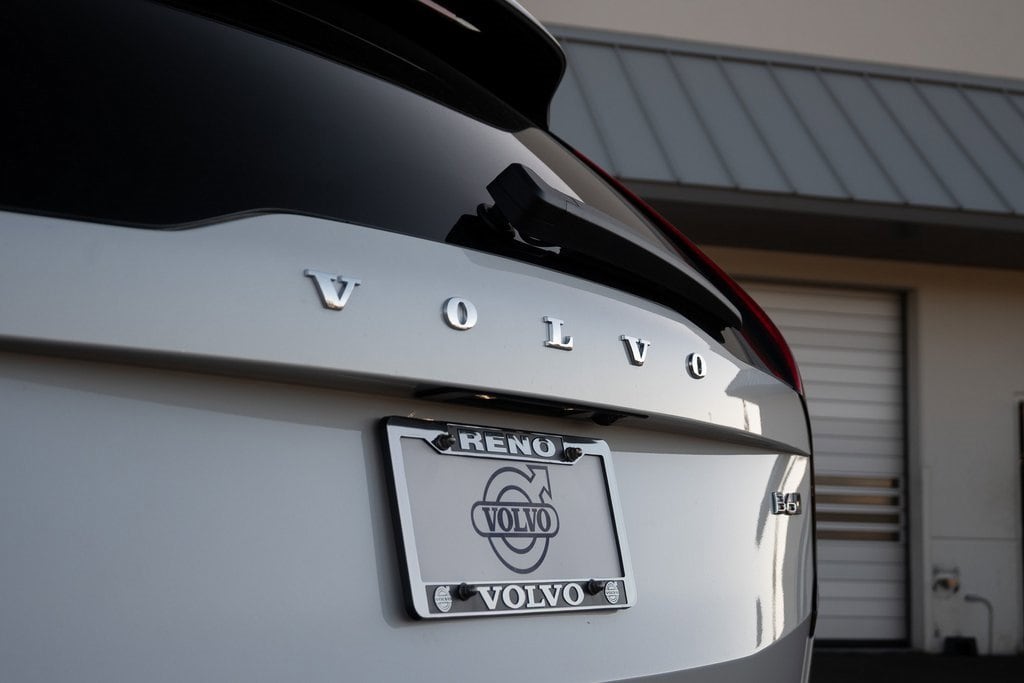 2026 Volvo XC90 Plus - Photo 12