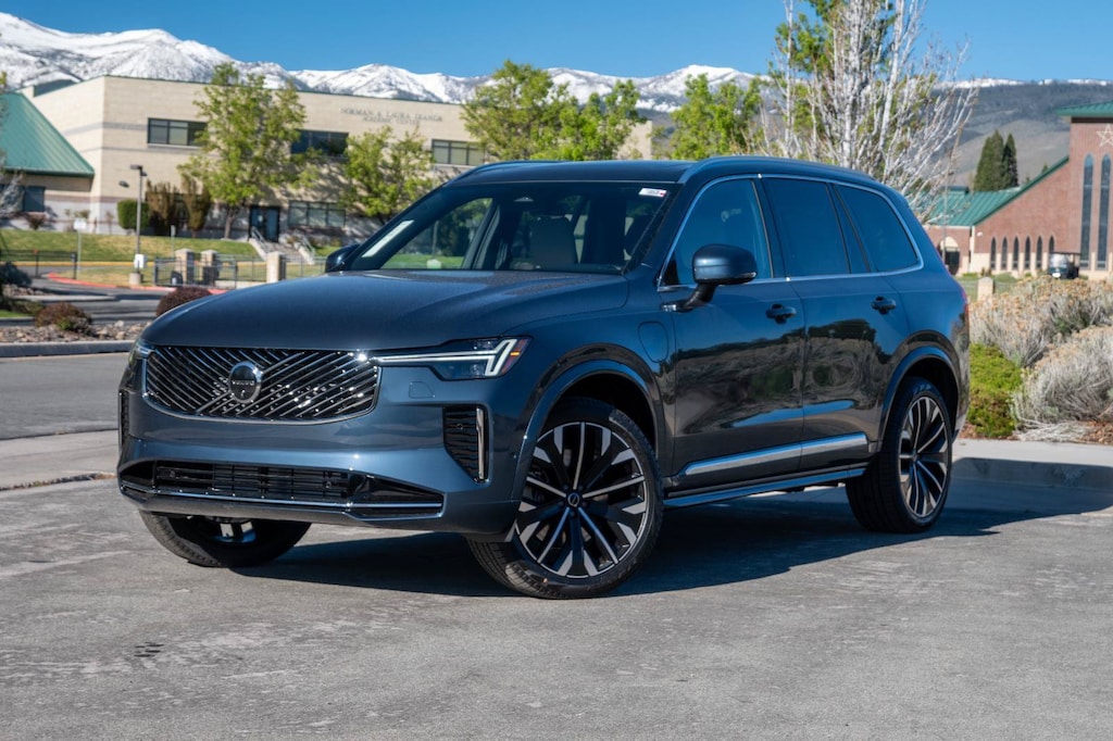 New 2026 Volvo XC90 plug-in hybrid T8 Plus 6-Seater SUV