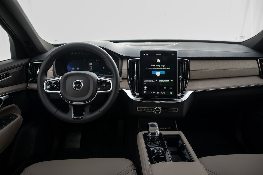 New 2026 Volvo XC90 B6 Plus 7-Seater SUV