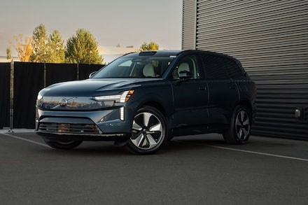 2025 Volvo EX90 Twin Motor Plus 7-Seater AWD SUV