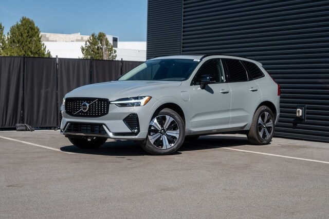 New 2025 Volvo XC60 plug-in hybrid T8 Core SUV Reno, NV