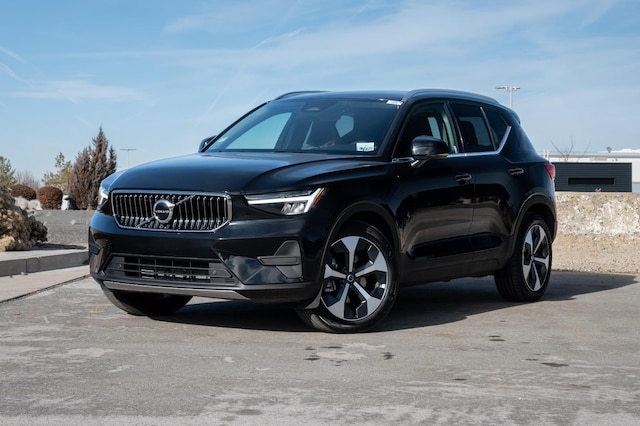 Used 2025 Volvo XC40 Core Bright Theme SUV Reno, NV