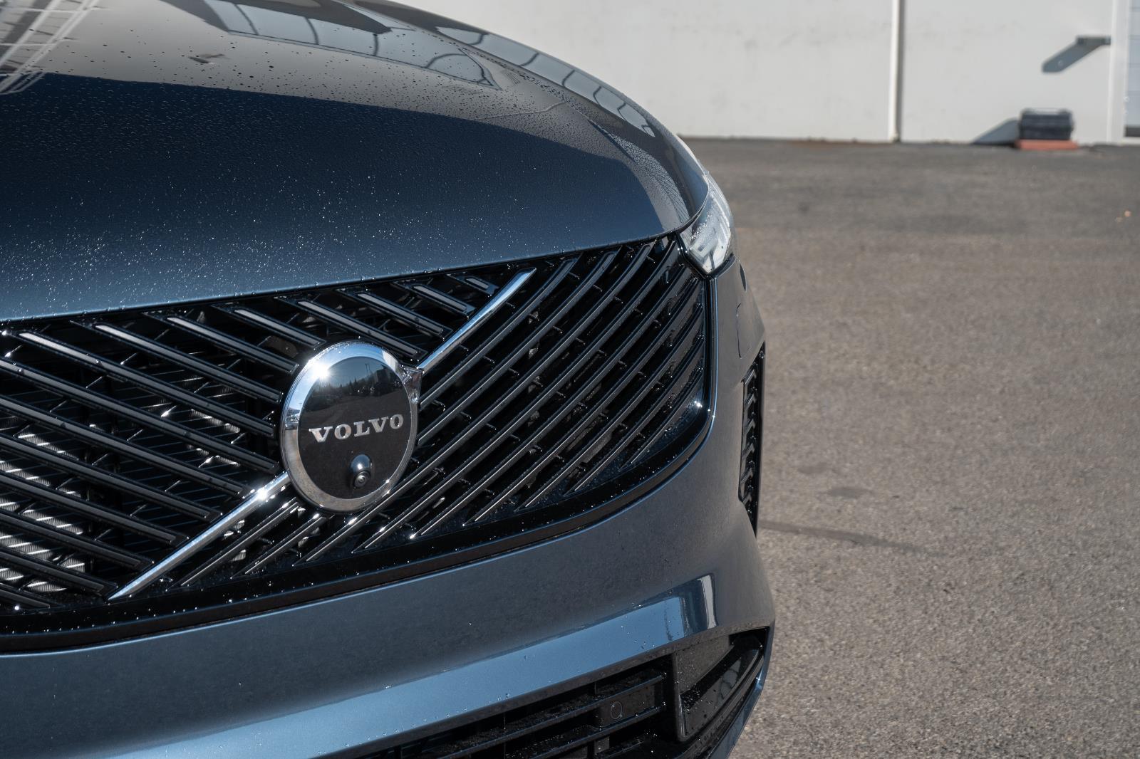 2026 Volvo XC90 Ultra - Photo 15