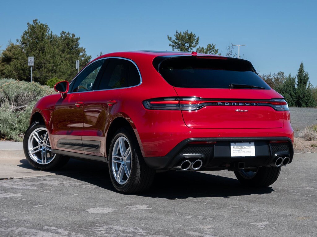 Used 2025 Porsche Macan Base SUV