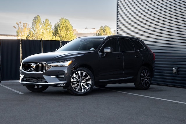 Used 2023 Volvo XC60 Plus Bright Theme B5 AWD Plus Bright Theme Reno, NV