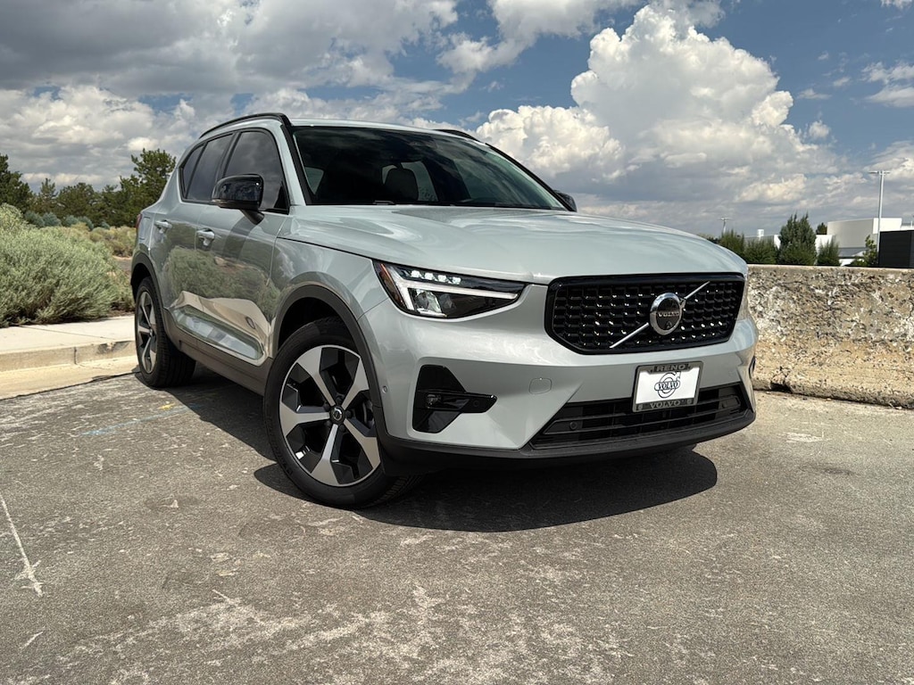 Used 2025 Volvo XC40 Plus Dark Theme SUV