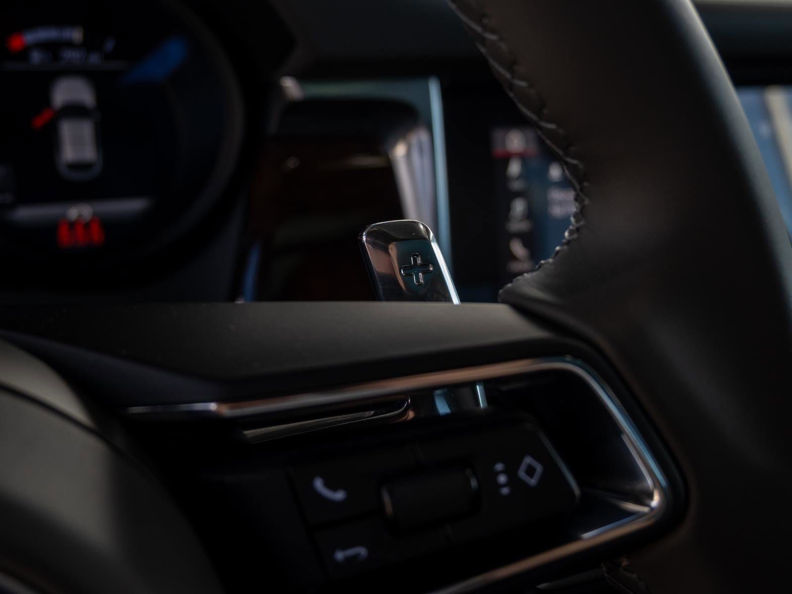 2025 Porsche Macan Base - Photo 33