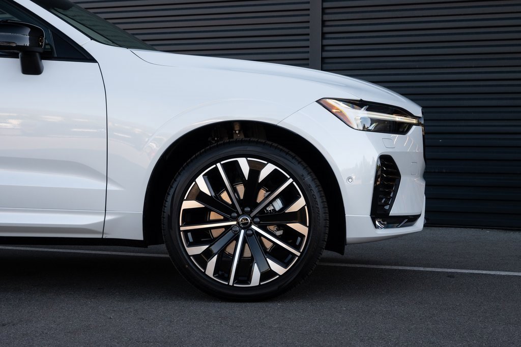 2026 Volvo XC60 Ultra - Photo 9