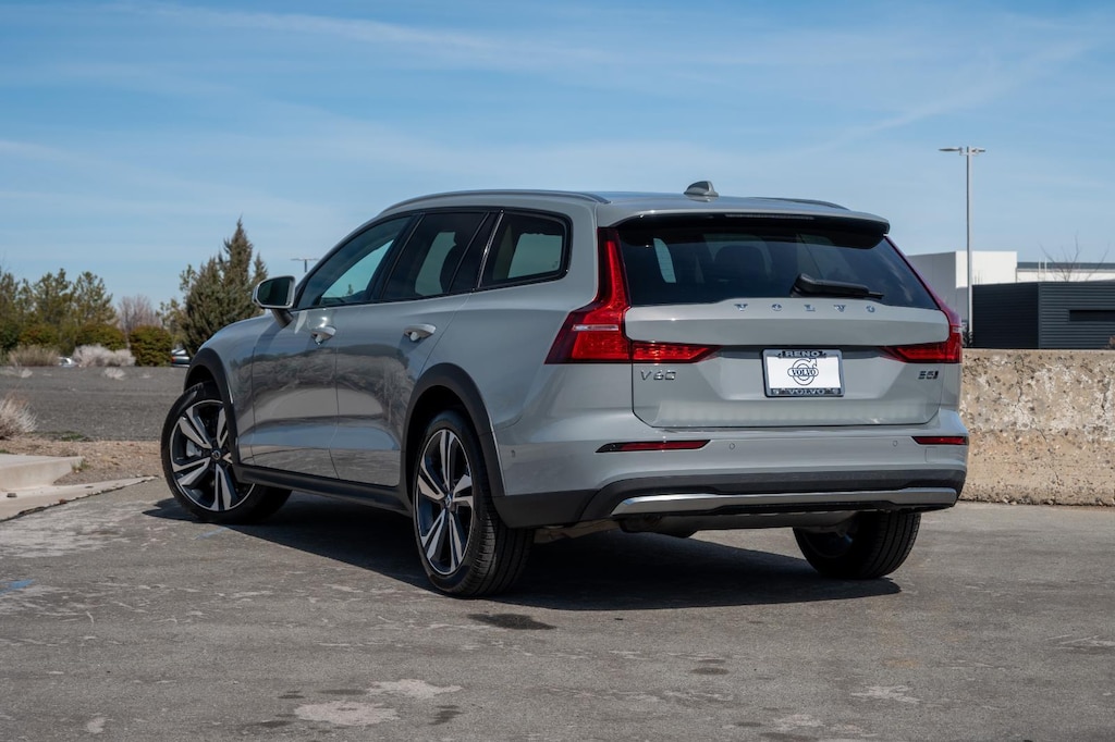 New 2026 Volvo V60 Cross Country B5 Plus Wagon