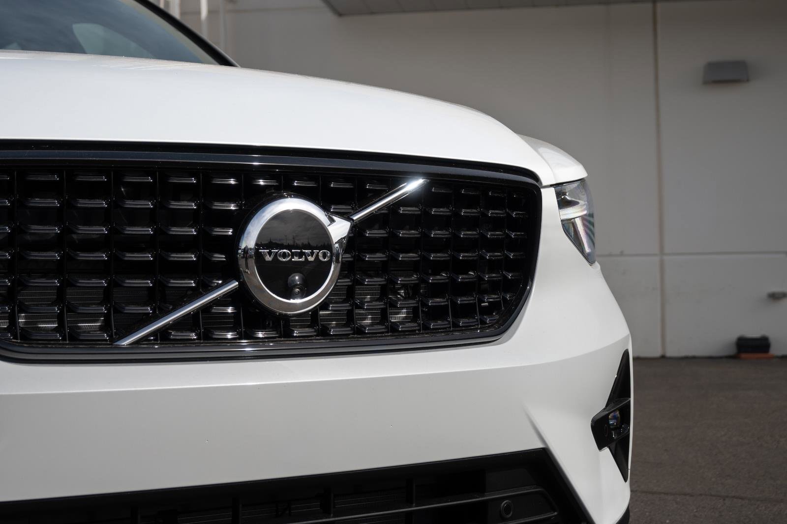 2026 Volvo XC40 Plus - Photo 19