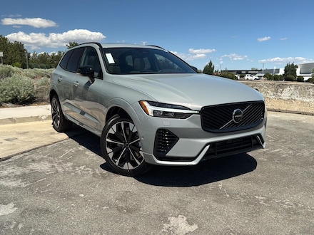 2026 Volvo XC60 plug-in hybrid T8 Plus eAWD SUV