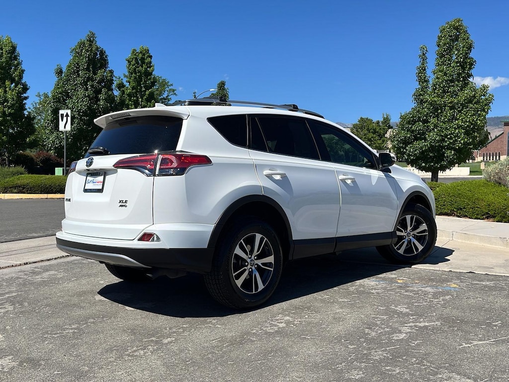 Used 2018 Toyota RAV4 XLE SUV