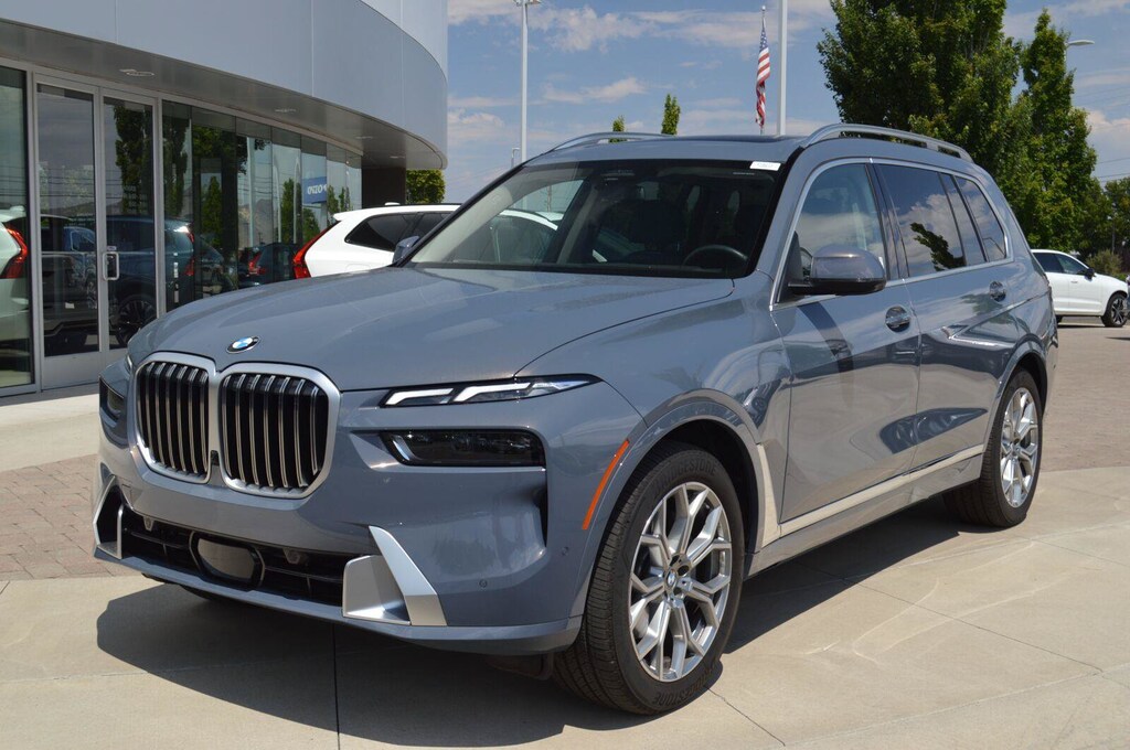 Used 2026 BMW X7 xDrive40i Sports Activity Vehicle