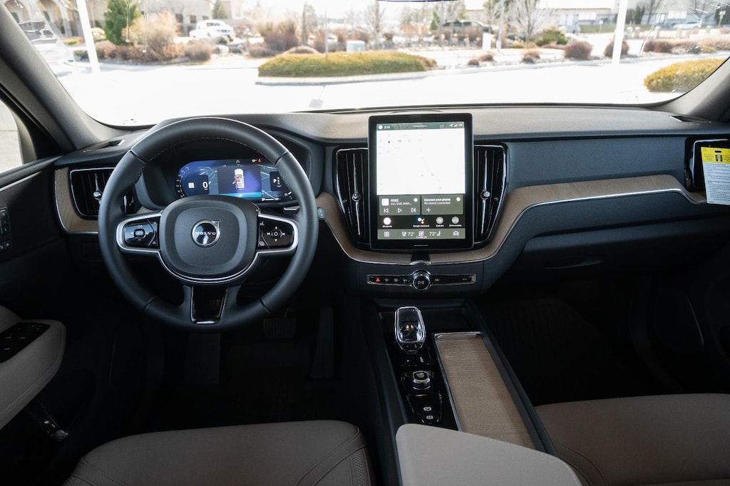 New 2026 Volvo XC60 B5 Plus SUV