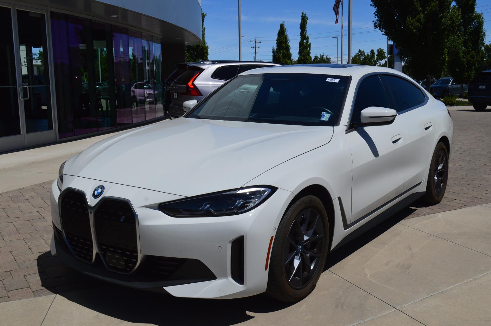2023 BMW i4