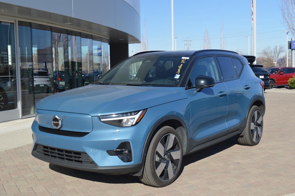 Certified 2023 Volvo XC40 Recharge Pure Electric Ultimate Twin eAWD Ultimate