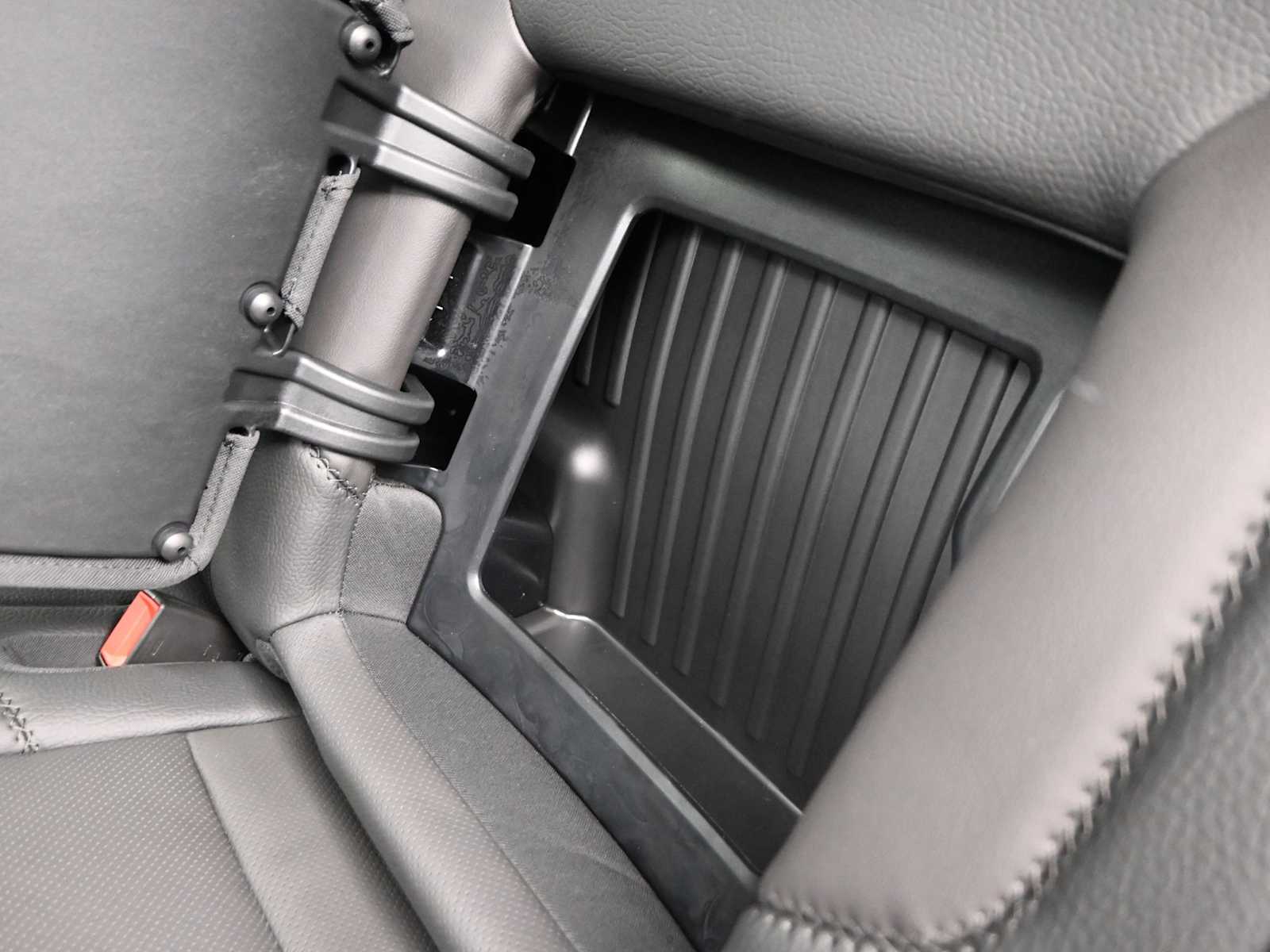 2026 GMC Sierra 1500 Denali - Photo 6