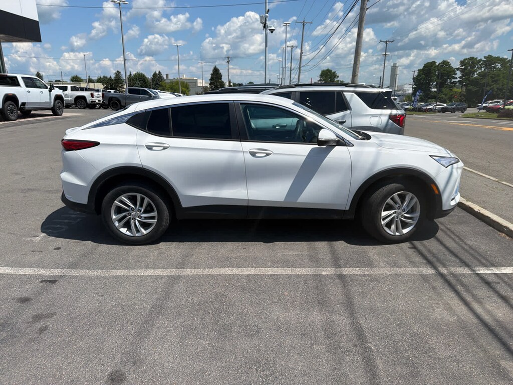 Used 2024 Buick Envista Preferred SUV