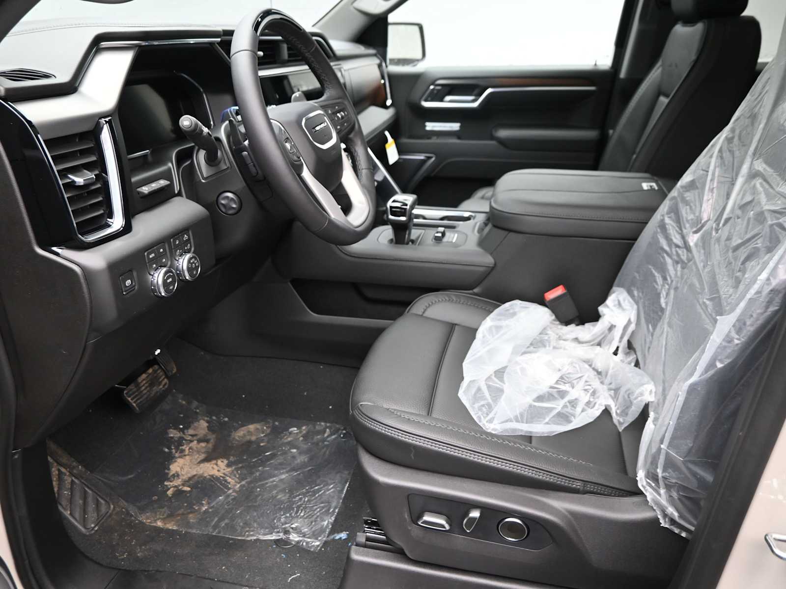 2026 GMC Sierra 1500 Denali - Photo 11