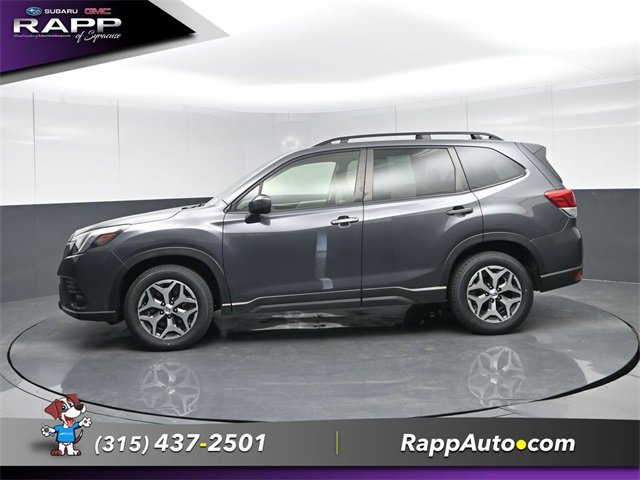 2022 Subaru Forester Premium photo 2