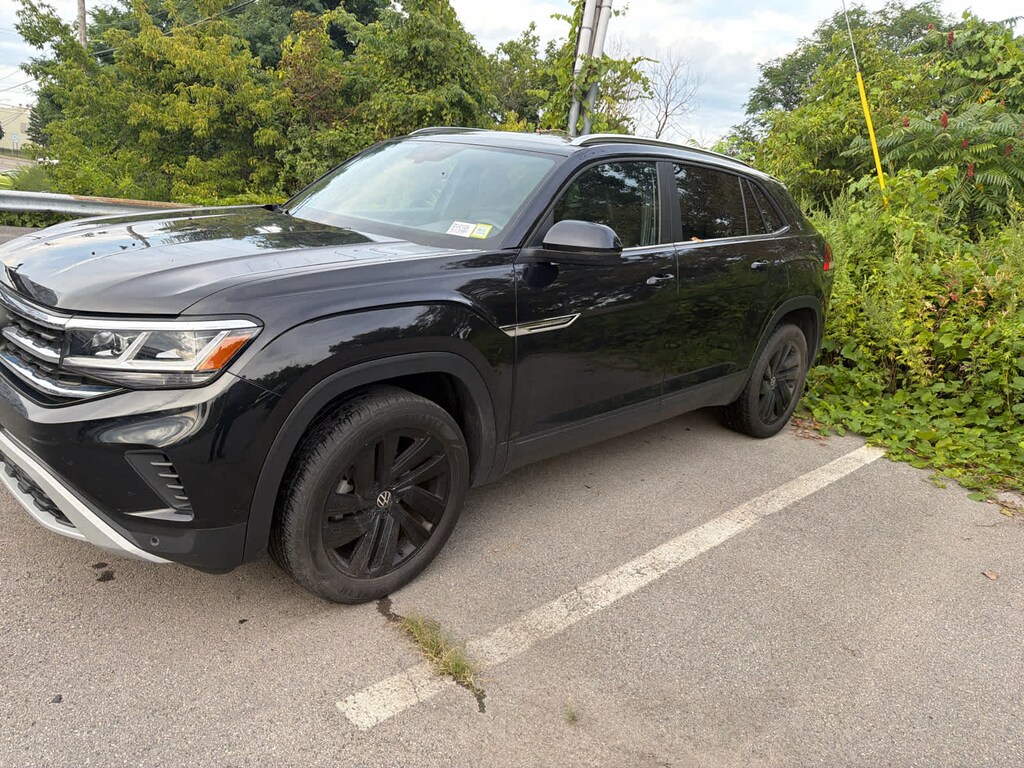 Used 2023 Volkswagen Atlas Cross Sport 3.6L V6 SE w/Technology
