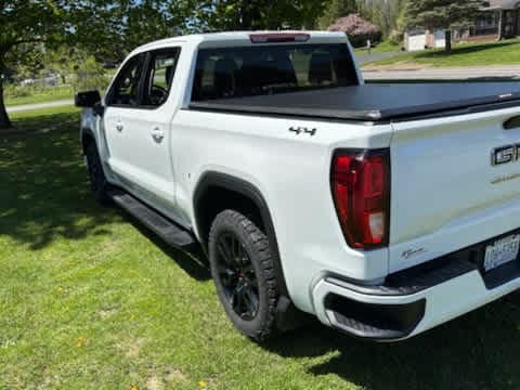 2021 GMC Sierra 4WD Crew Cab Short Box Elevation's photo
