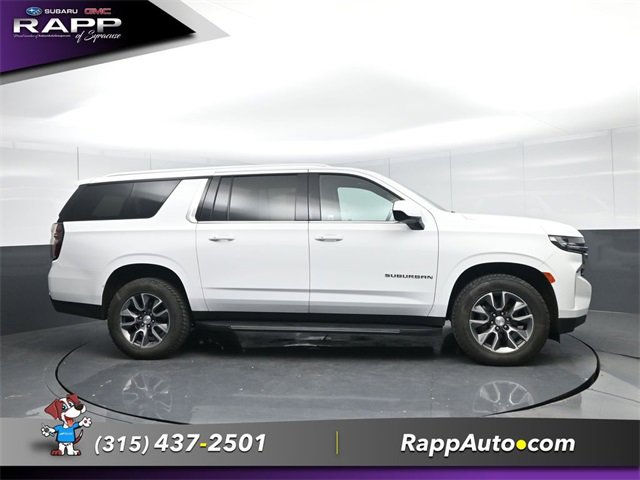 2021 Chevrolet Suburban LS photo 2