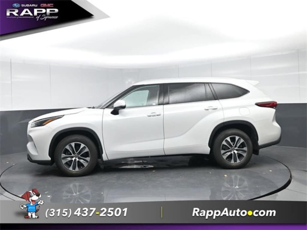 Used 2022 Toyota Highlander XLE