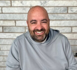 Staff member Ian C from ID_14a6c1208f11