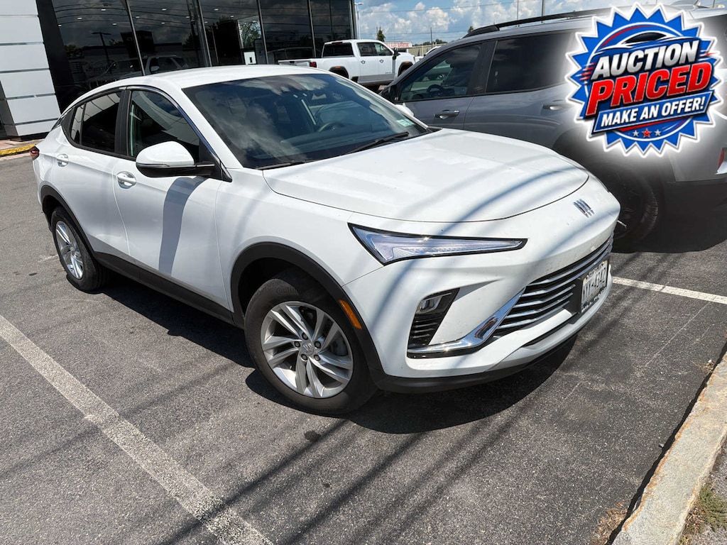 Used 2024 Buick Envista Preferred SUV