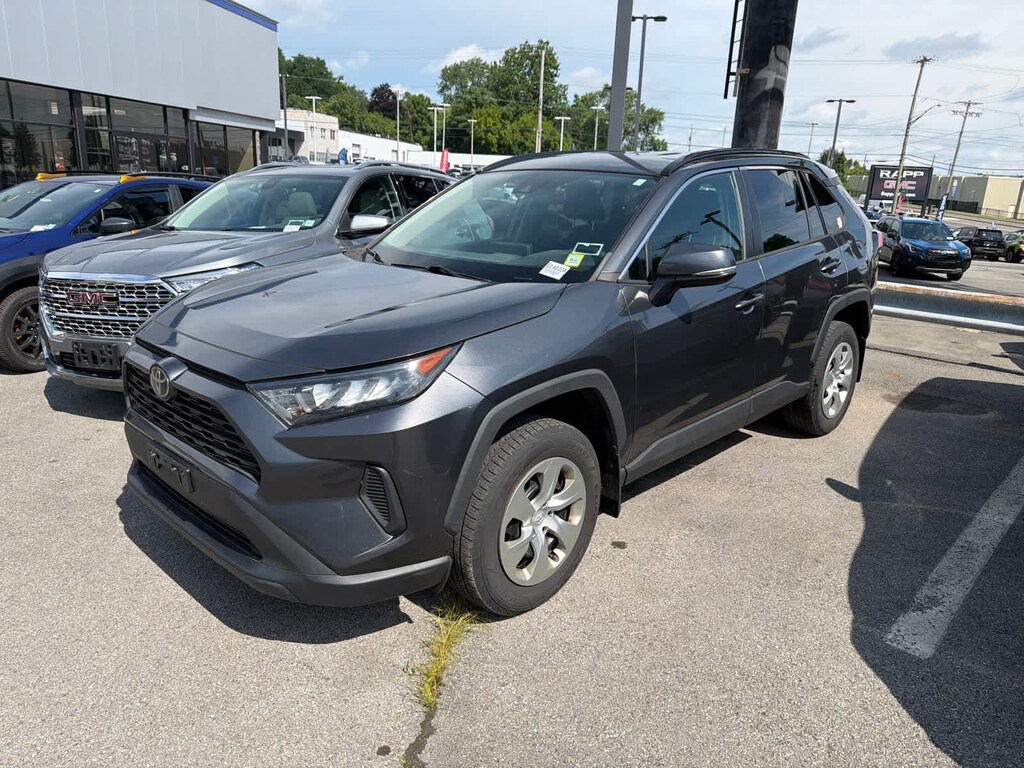 Used 2019 Toyota RAV4 LE