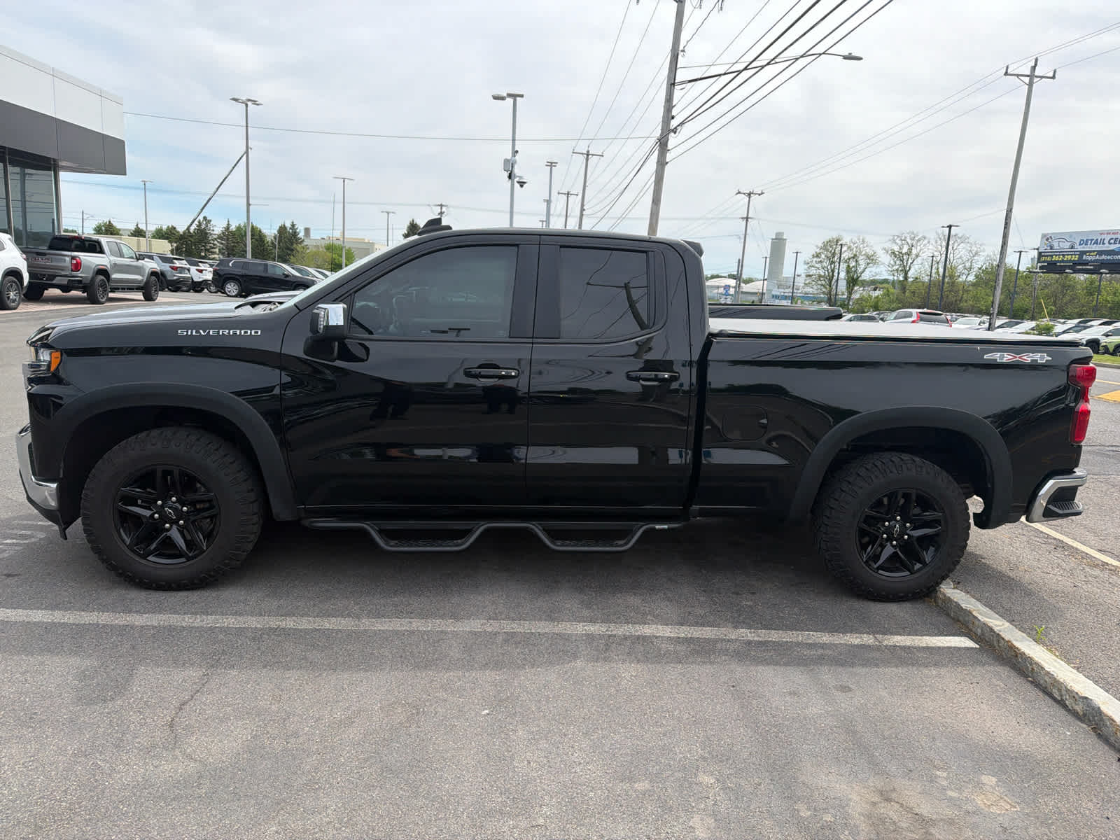 2019 Chevrolet Silverado 1500 LT 4X4 Double Cab Std Box's photo