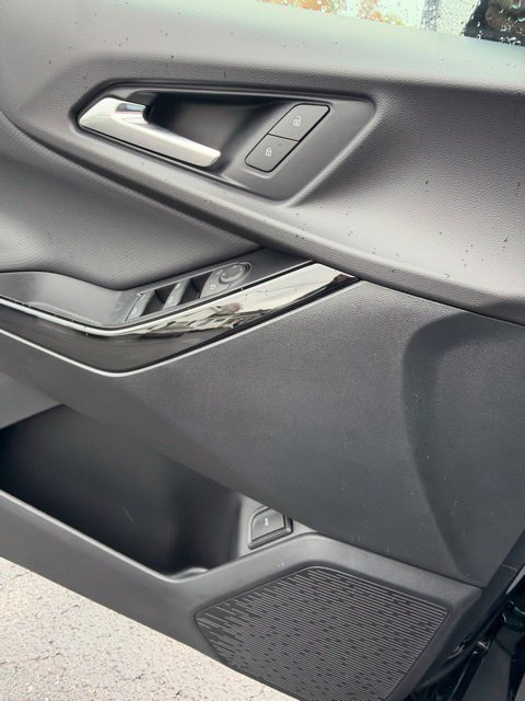 2027 Chevrolet Equinox LT - Photo 18