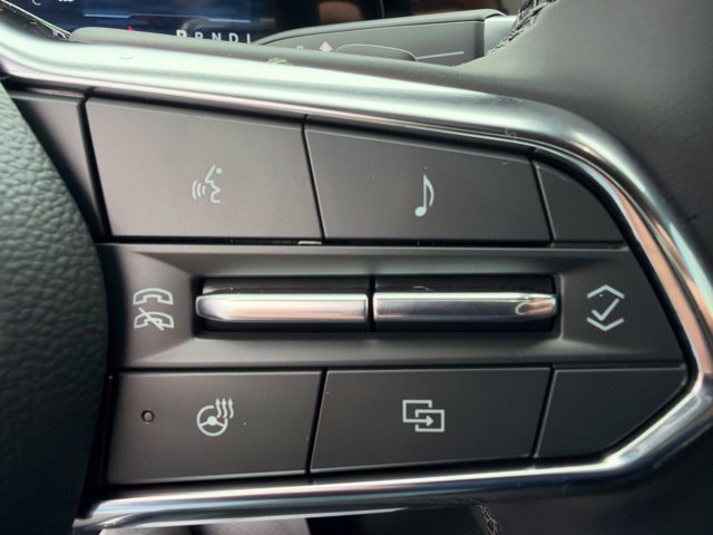 2027 Chevrolet Equinox LT - Photo 12