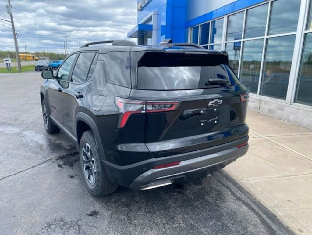 Used 2025 Chevrolet Equinox Activ SUV