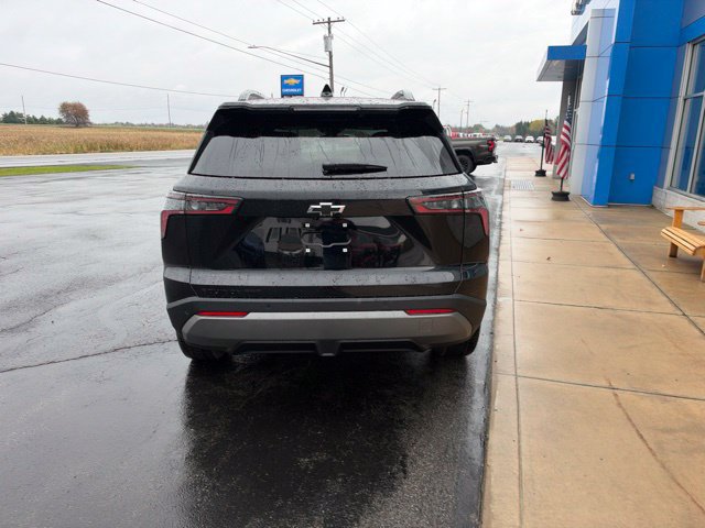 2027 Chevrolet Equinox LT - Photo 3