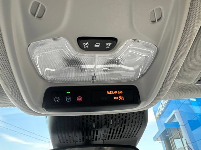 2027 Chevrolet Bolt LT - Photo 15